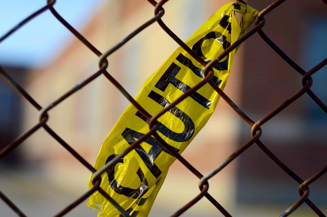 Streamline Your Barrie Chain Link Fence with Top Self-Closing Gate Solutions