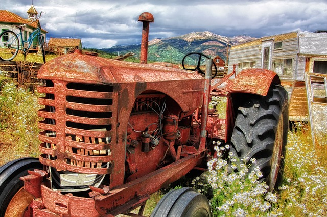 Fencing Farm: Cost Estimation, Budgeting & Choosing the Right Fence