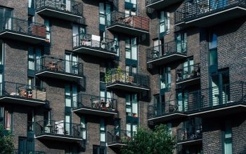 property-management-640x480-37543305.jpeg