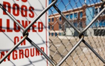 chain-link-fence-installation-in-barrie-640x480-98943251.jpeg