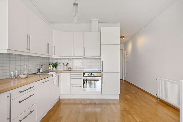 property-management-640x480-41007649.jpeg