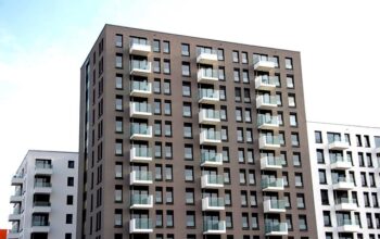 property-management-640x480-87260063.jpeg