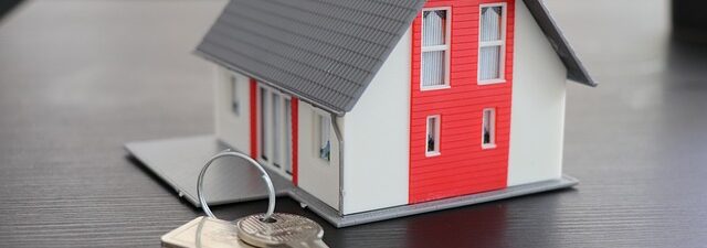 property-management-640x480-26283420.jpeg