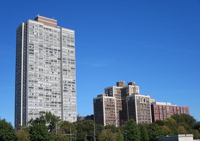 property-management-640x480-41169773.jpeg